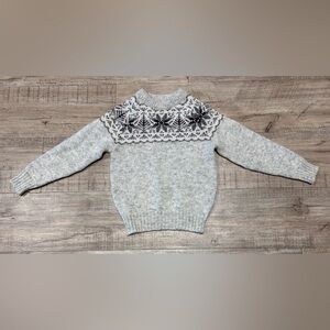 Pure new wool made in Scotland Cozy Gray Knit nordic scandi Sweater Patterned